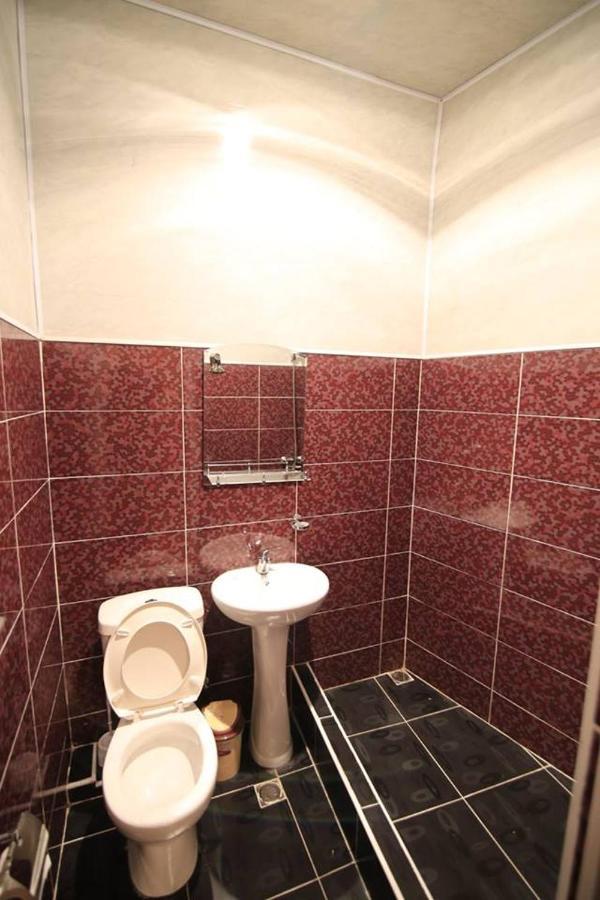 Hotel Tedi كفاريلي المظهر الخارجي الصورة